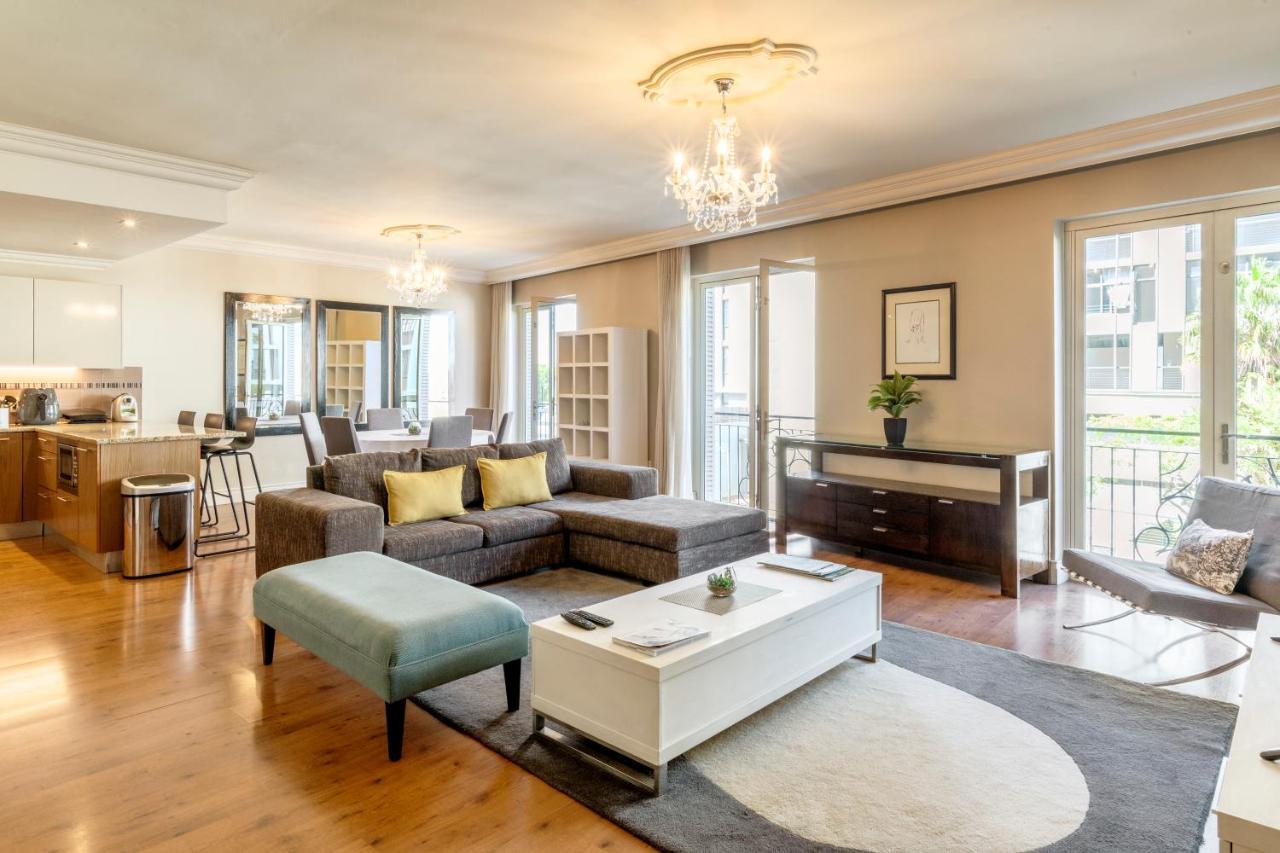 Cape Royale I Whosting Apartment Cape Town