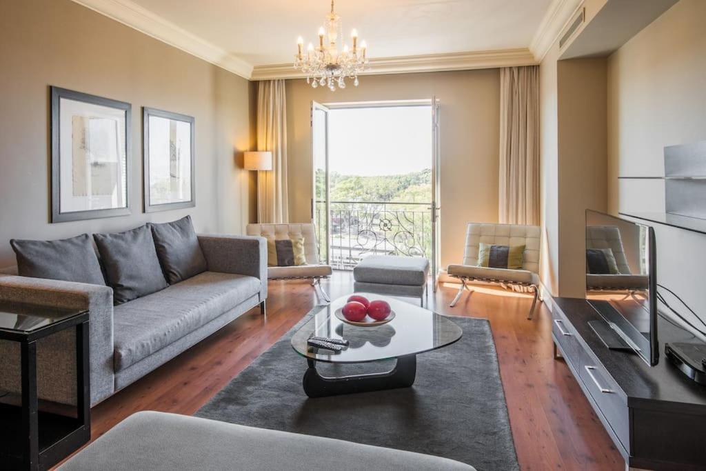 Cape Royale I Whosting Apartment